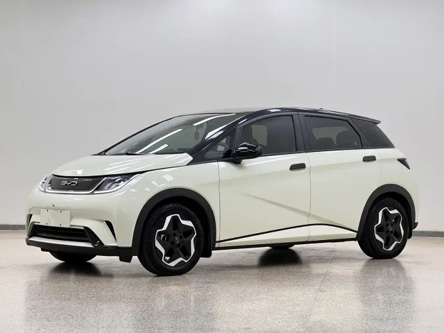 Фотография автомобиля — BYD Dolphin