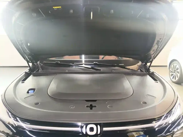 Changan Qiyuan Q07 — Фото автомобиля 19