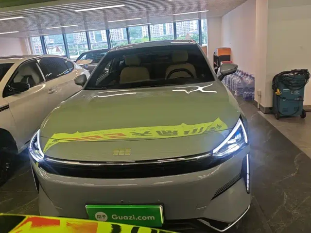 Geely Galaxy L6 — Фото автомобиля 2
