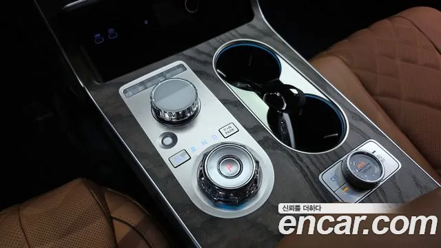 Genesis GV80 — Фото автомобиля 9