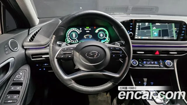 Hyundai Sonata — Фото автомобиля 13