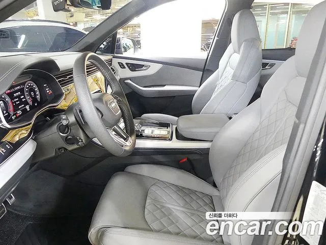 Audi Q7 55 TFSI quattro Premium — Фото автомобиля 7