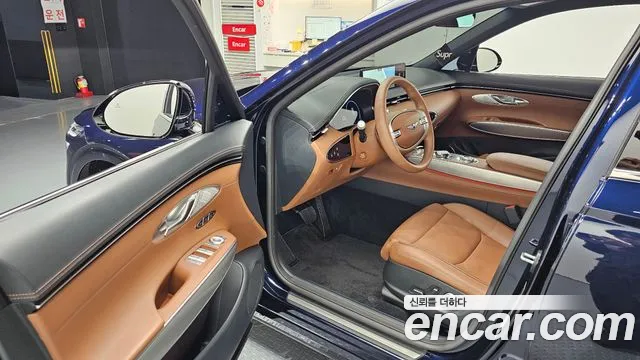 Genesis GV70 2.5T Бензин AWD — Фото автомобиля 10