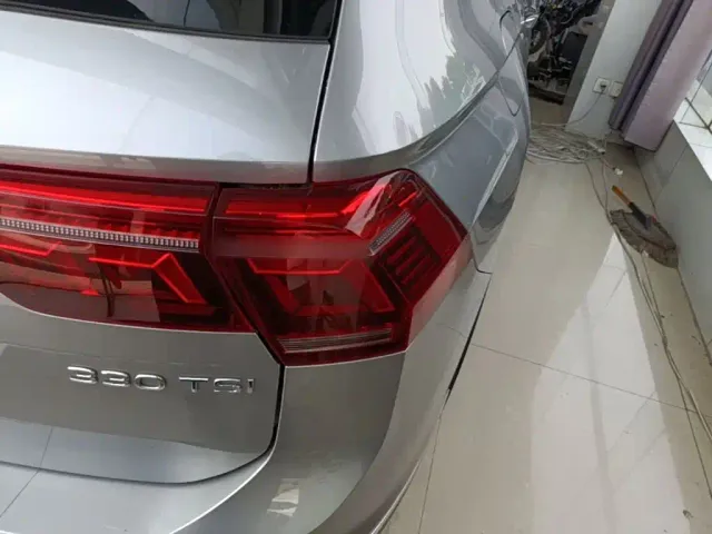 Volkswagen Tiguan L — Фото автомобиля 7