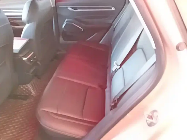 Geely Emgrand — Фото автомобиля 16