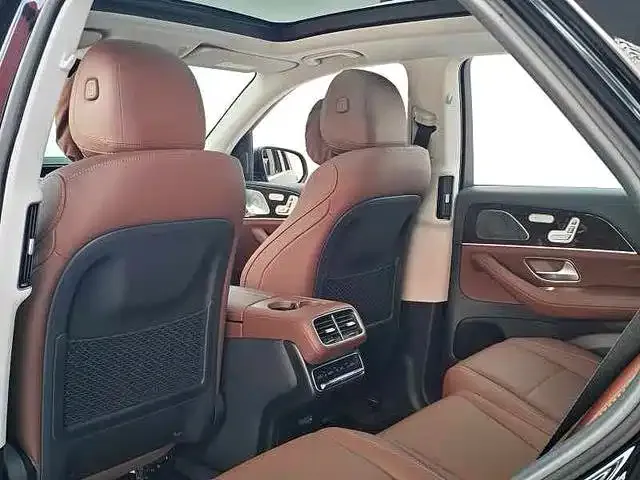 Mercedes-Benz GLE-Class — Фото автомобиля 17