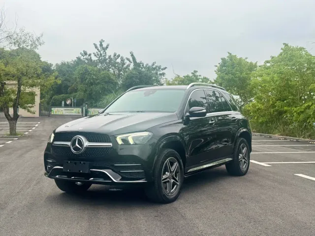Фотография автомобиля — Mercedes-Benz GLE-Class