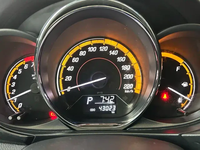 Toyota YARiS L Zhi Xuan — Фото автомобиля 8
