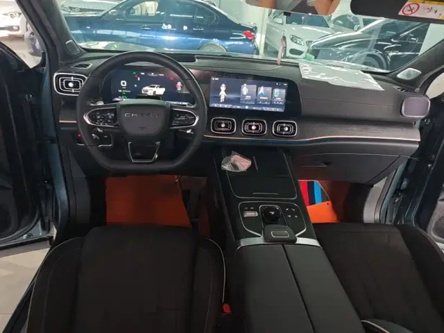 Chery Tiggo 9 — Фото автомобиля 9