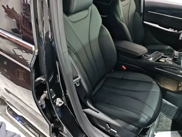 Geely Xingyue L — Фото автомобиля 24
