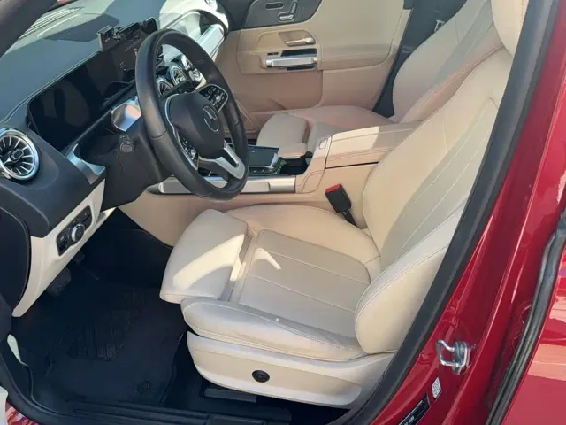 Mercedes-Benz EQB — Фото автомобиля 10