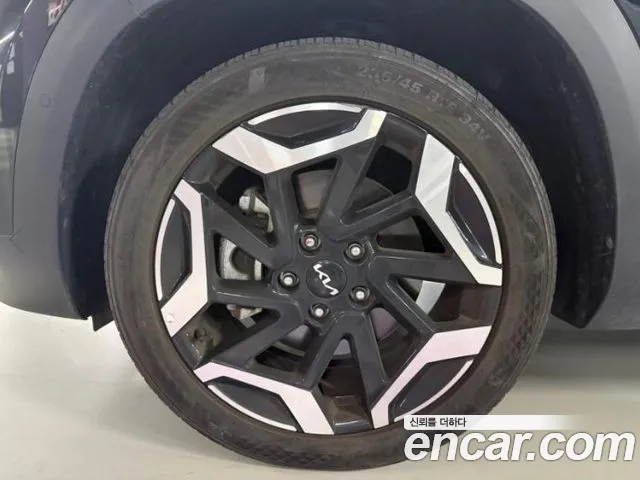 Kia Seltos New — Фото автомобиля 16