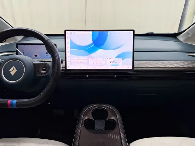 Baojun Cloud — Фото автомобиля 9
