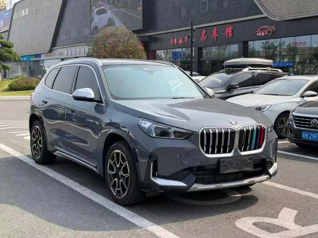 BMW X1 — Фото автомобиля 3