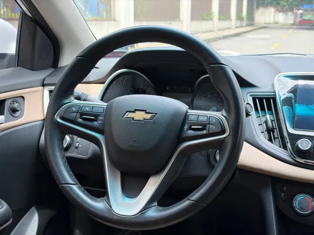 Chevrolet Monza — Фото автомобиля 21