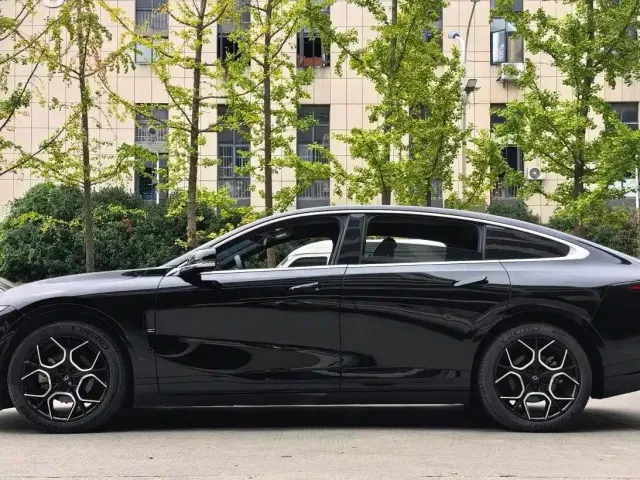 Changan Qiyuan A07 — Фото автомобиля 7