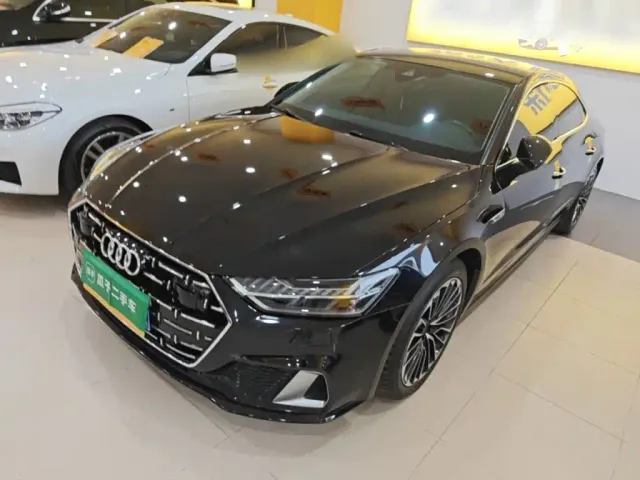 Фотография автомобиля — Audi A7L