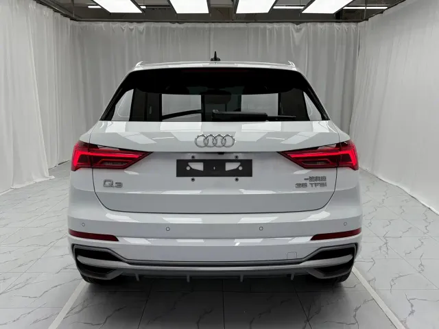 Audi Q3 — Фото автомобиля 5