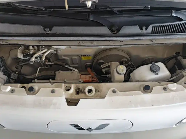 Wuling Hongguang Mini EV — Фото автомобиля 19