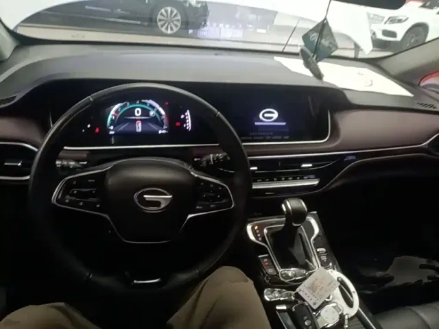 GAC Trumpchi M6 — Фото автомобиля 9