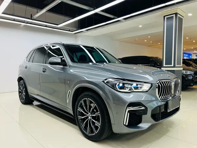 BMW X5 — Фото автомобиля 3