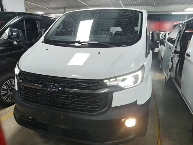 Ford Transit — Фото автомобиля 2