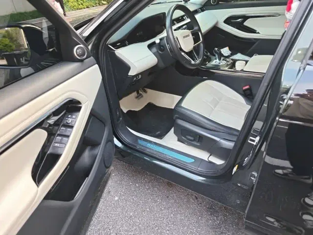 Land Rover Range Rover Evoque — Фото автомобиля 13