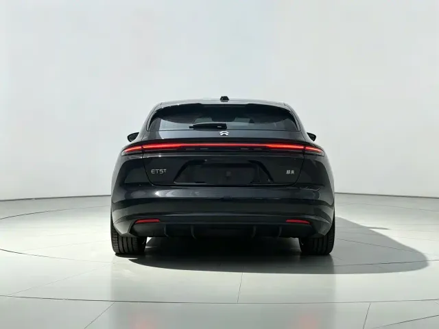 Nio ET5 Touring — Фото автомобиля 9