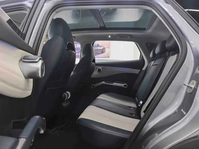 BYD Yuan PLUS — Фото автомобиля 6