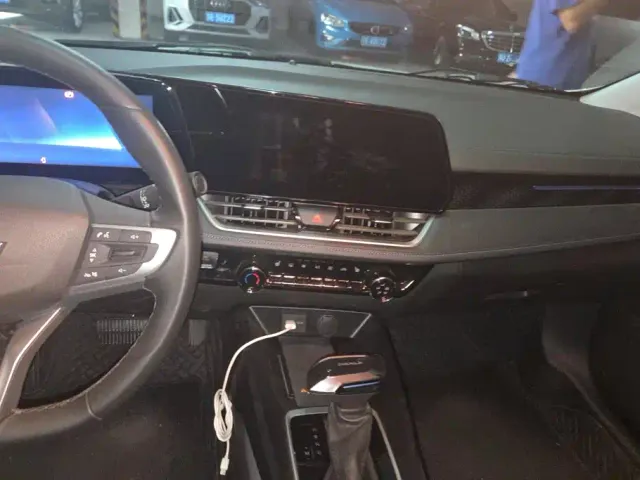 Chevrolet Monza — Фото автомобиля 13