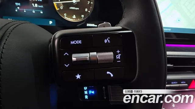 Hyundai Grandeur Grandeur (GN7) 2.5 Бензин 2WD — Фото автомобиля 17