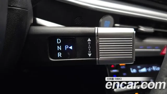 Hyundai Grandeur Grandeur (GN7) — Фото автомобиля 9