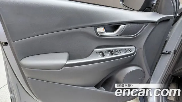 Hyundai Kona Kona (New) — Фото автомобиля 24