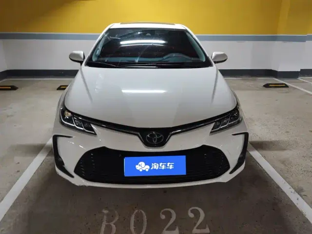 Toyota Corolla — Фото автомобиля 2