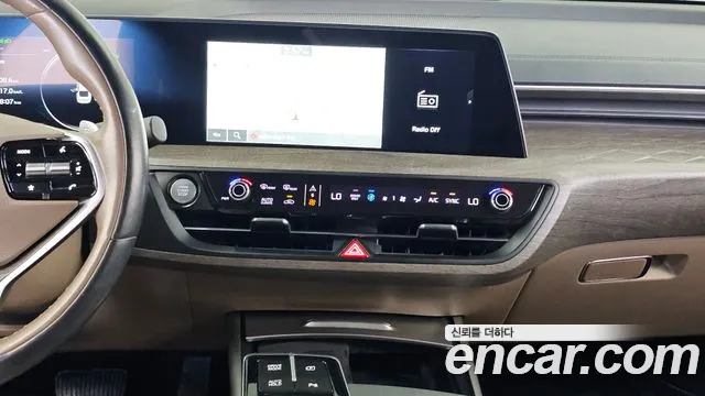Kia K8 K8 Hybrid — Фото автомобиля 18