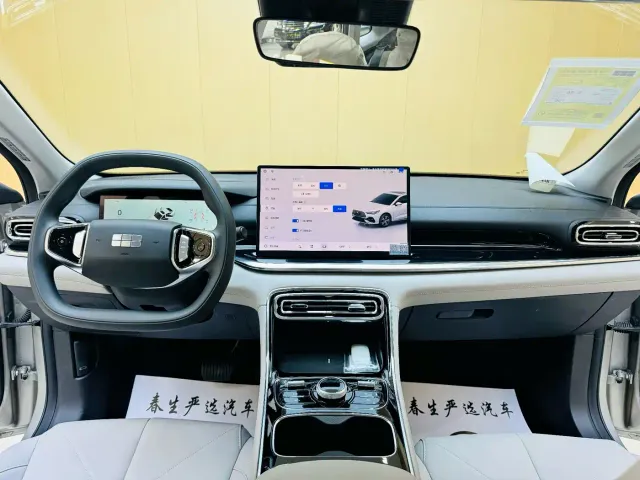 Geely Galaxy Stellar 6 — Фото автомобиля 6