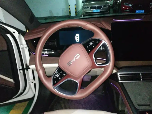 BYD Seal — Фото автомобиля 15