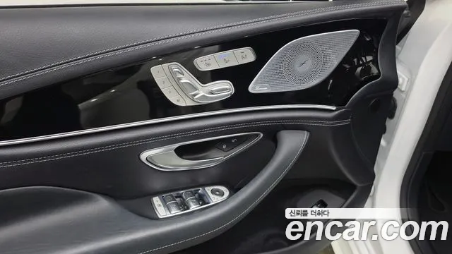 Mercedes-Benz AMG GT 4 двери 43 4MATIC+ — Фото автомобиля 24