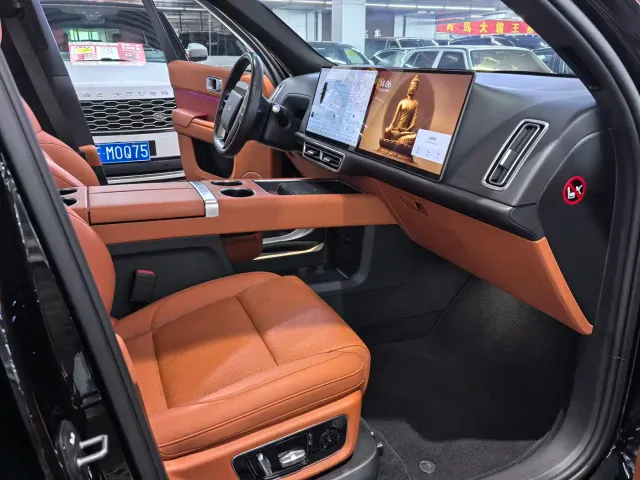 Li Auto L9 — Фото автомобиля 9