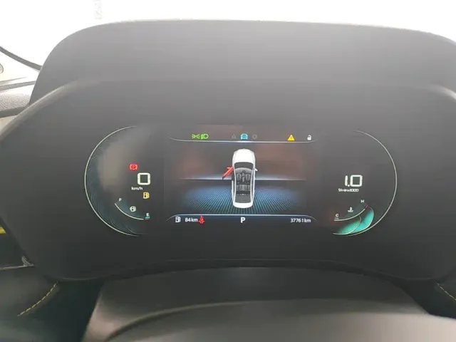 Roewe i5 — Фото автомобиля 11