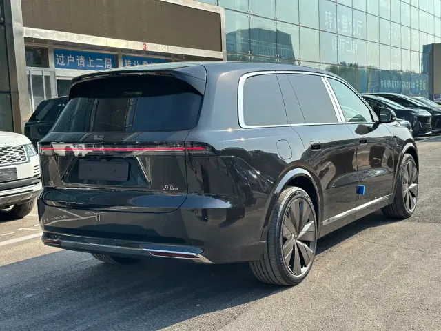 Li Auto L9 — Фото автомобиля 4