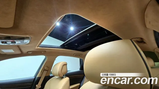 Genesis G80 Бензин 2.5 турбо AWD — Фото автомобиля 16