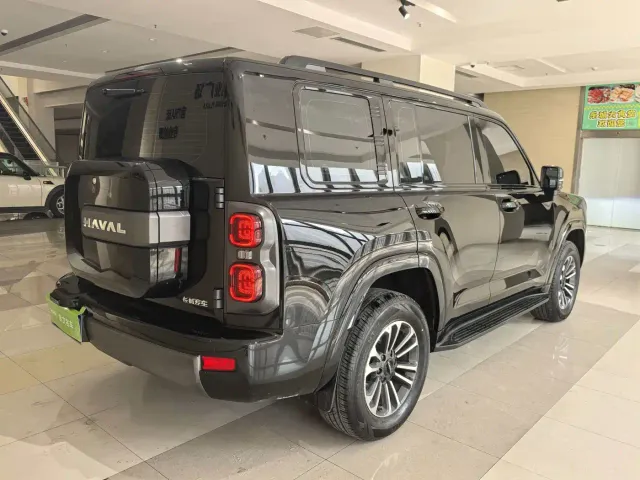 Haval H9 — Фото автомобиля 15