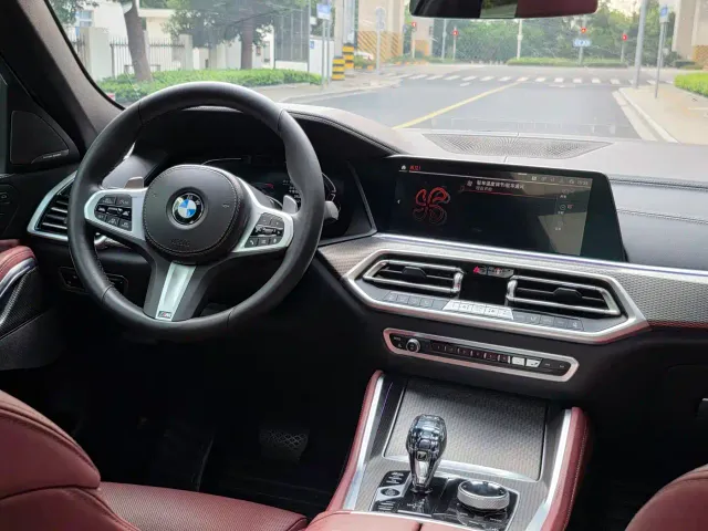 BMW X6 — Фото автомобиля 12