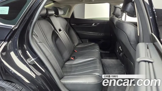 Genesis G80 RG3 — Фото автомобиля 17