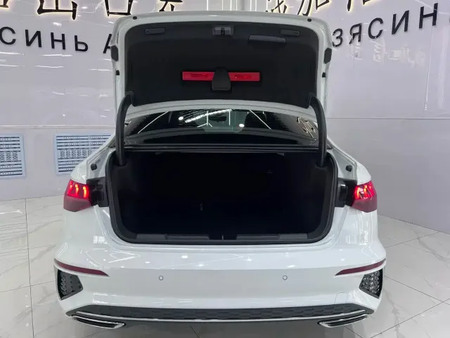 Audi Audi A3 2023 A3L Limousine 35 TFSI Luxury Sport — Фото автомобиля 17