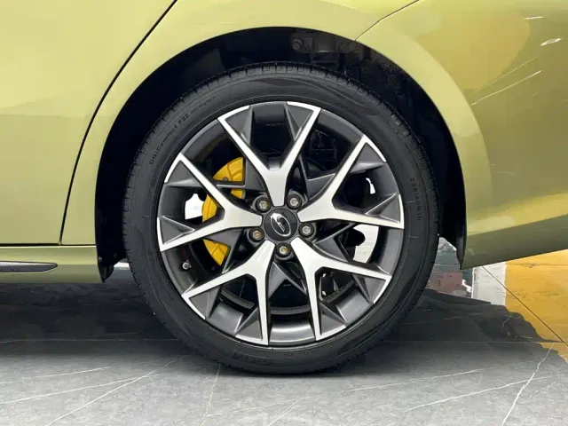 GAC Trumpchi Emkoo — Фото автомобиля 24