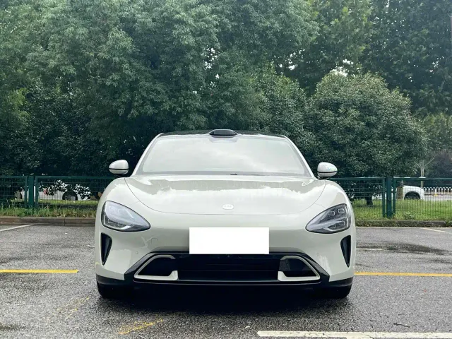 Xiaomi SU7 — Фото автомобиля 2