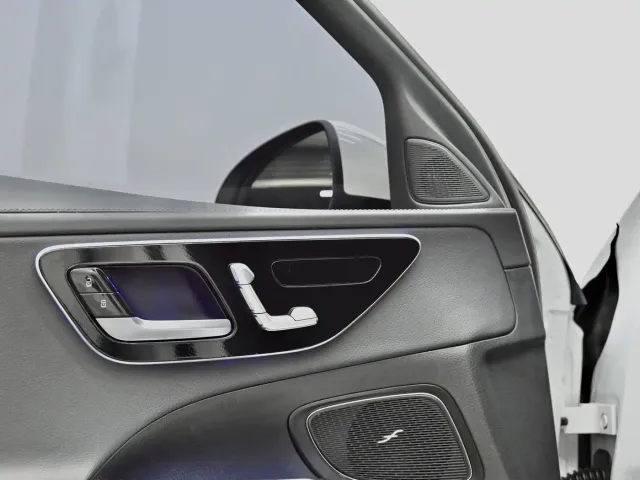 Mercedes-Benz C-Class — Фото автомобиля 18