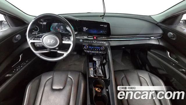 Hyundai AVANTE Новый Avante (CN7) — Фото автомобиля 7